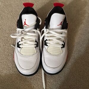 Jordan 4 Retro Red Cement (PS) - Boys Size 2.5